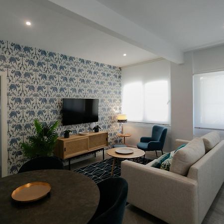 Lujoso Apartamento Con Piscina Compartida 2 Sevilla Exteriör bild