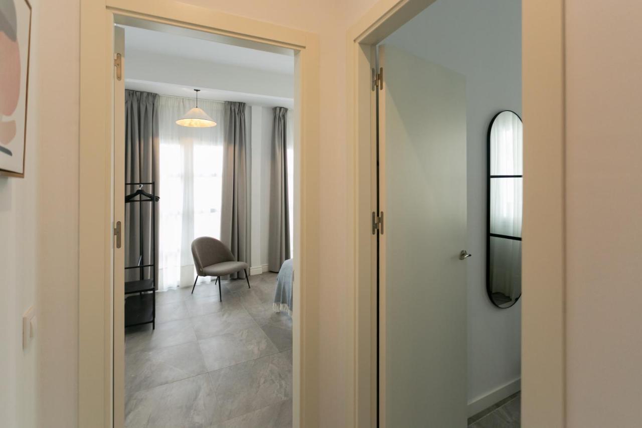Lujoso Apartamento Con Piscina Compartida 2 Sevilla Exteriör bild