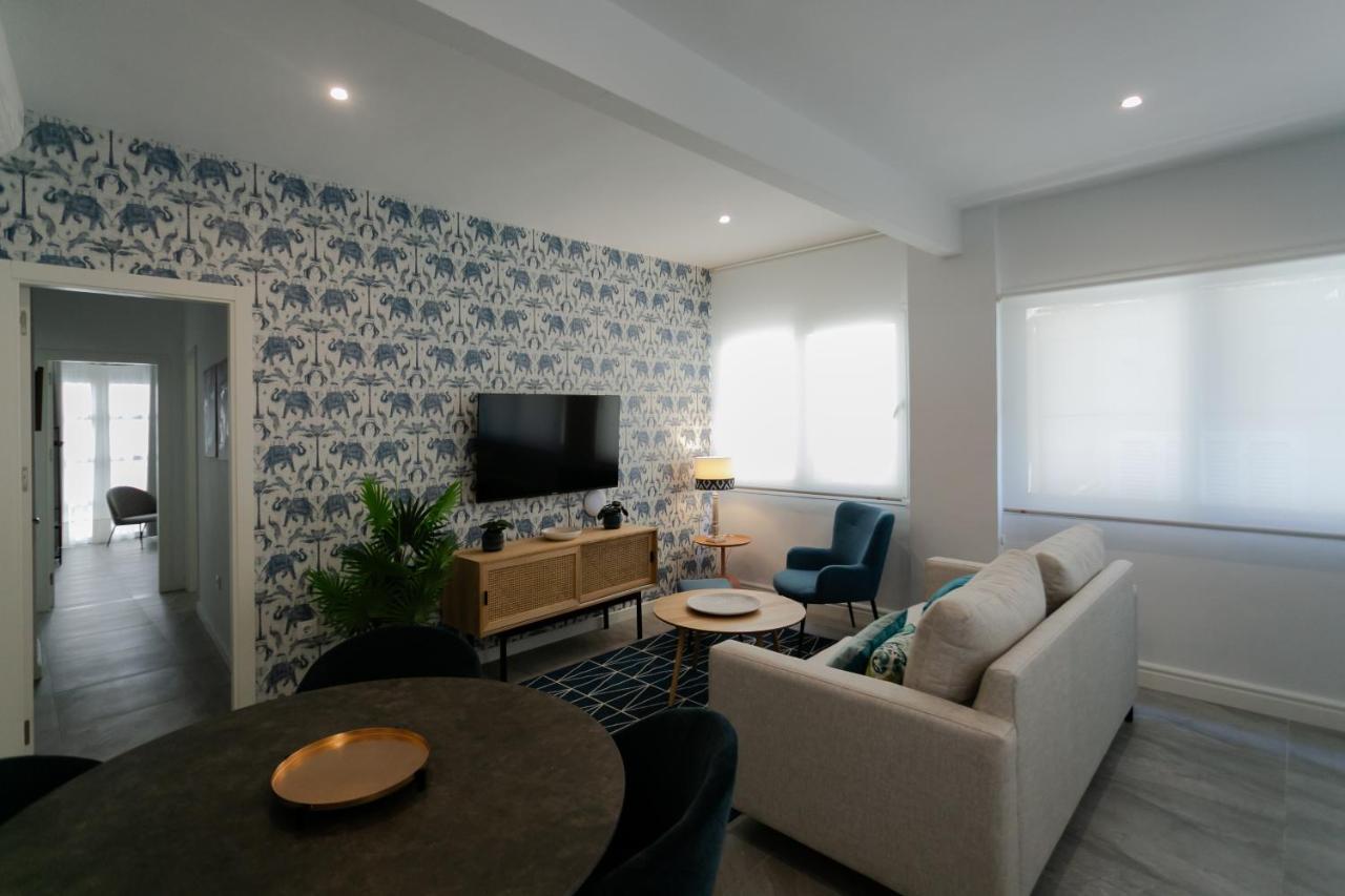 Lujoso Apartamento Con Piscina Compartida 2 Sevilla Exteriör bild